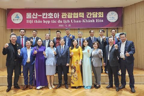 Chủ tịch UBND tỉnh Nguyễn Tấn Tuân tham dự Hội thảo hợp tác du lịch Ulsan - Khánh Hòa