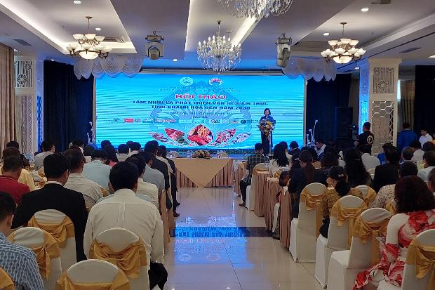 Hiệp hội Văn hóa ẩm thực Việt Nam trao Giấy chứng nhận 03 món ẩm thực của Khánh Hòa được vinh danh trong Hành trình tìm kiếm giá trị văn hoá ẩm thực tiêu biểu Việt Nam