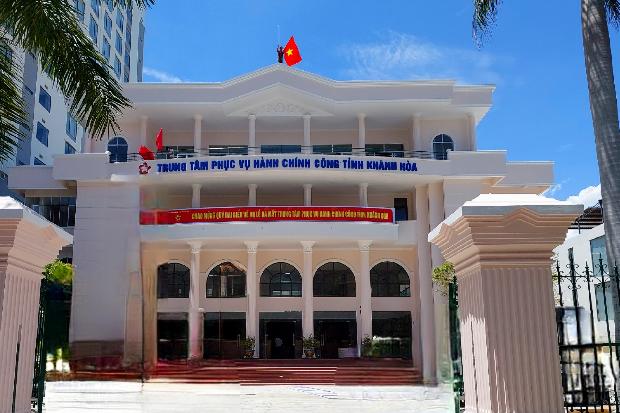 Thông báo tiếp nhận hồ sơ và trả kết quả đối với thủ tục hành chính thuộc thẩm quyền giải quyết của các cơ quan, ban, ngành tại Trung tâm Phục vụ hành chính công tỉnh Khánh Hòa